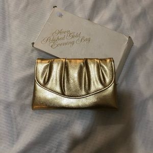 🥳🥳🥳Avon vintage clutch bag